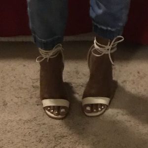 🚨$20🚨 Steve Madden Sandals